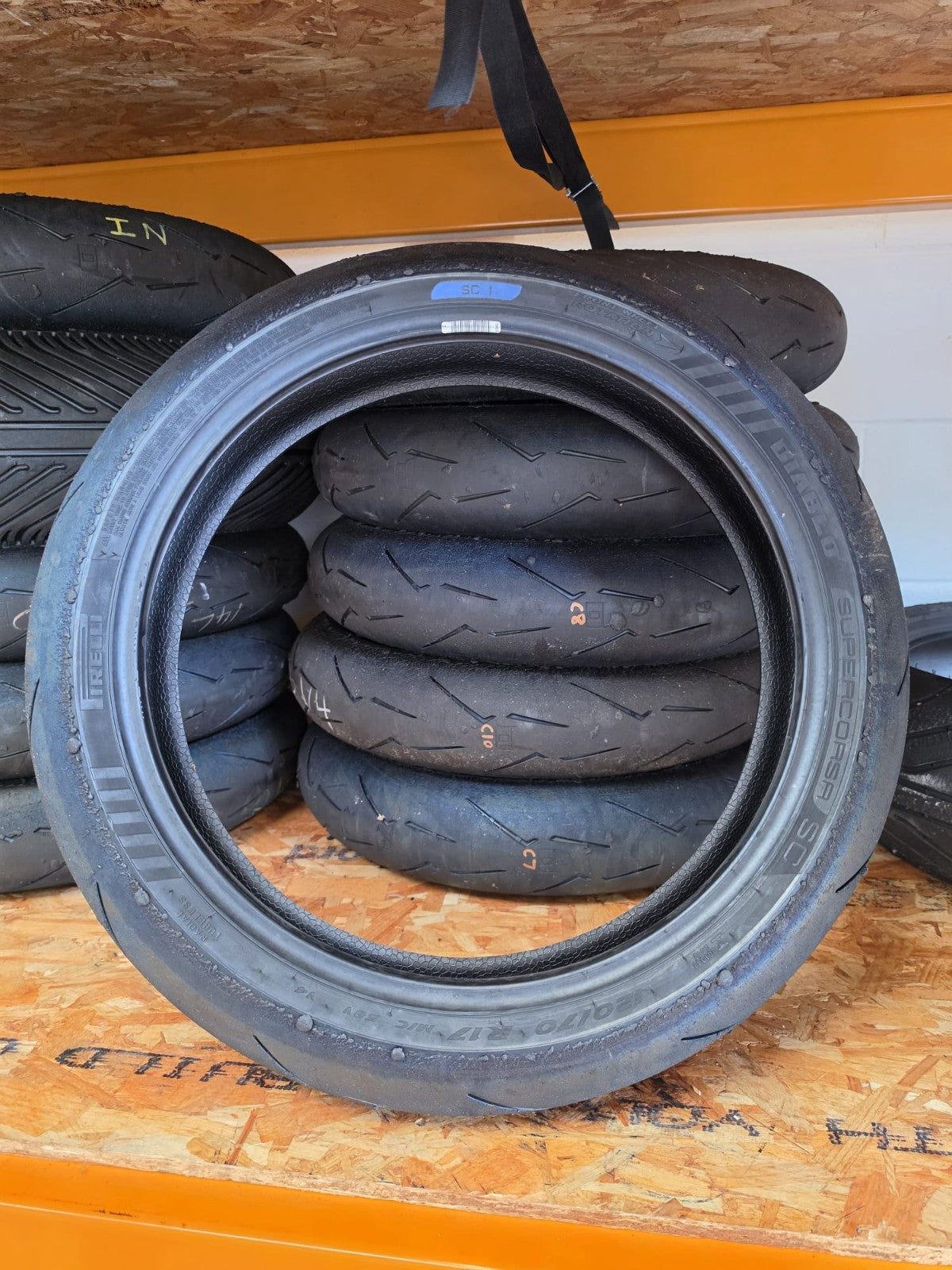Pirelli Diablo Supercorsa SC1 V4 120/70-17 Grade A worn front BSB scrub tyre