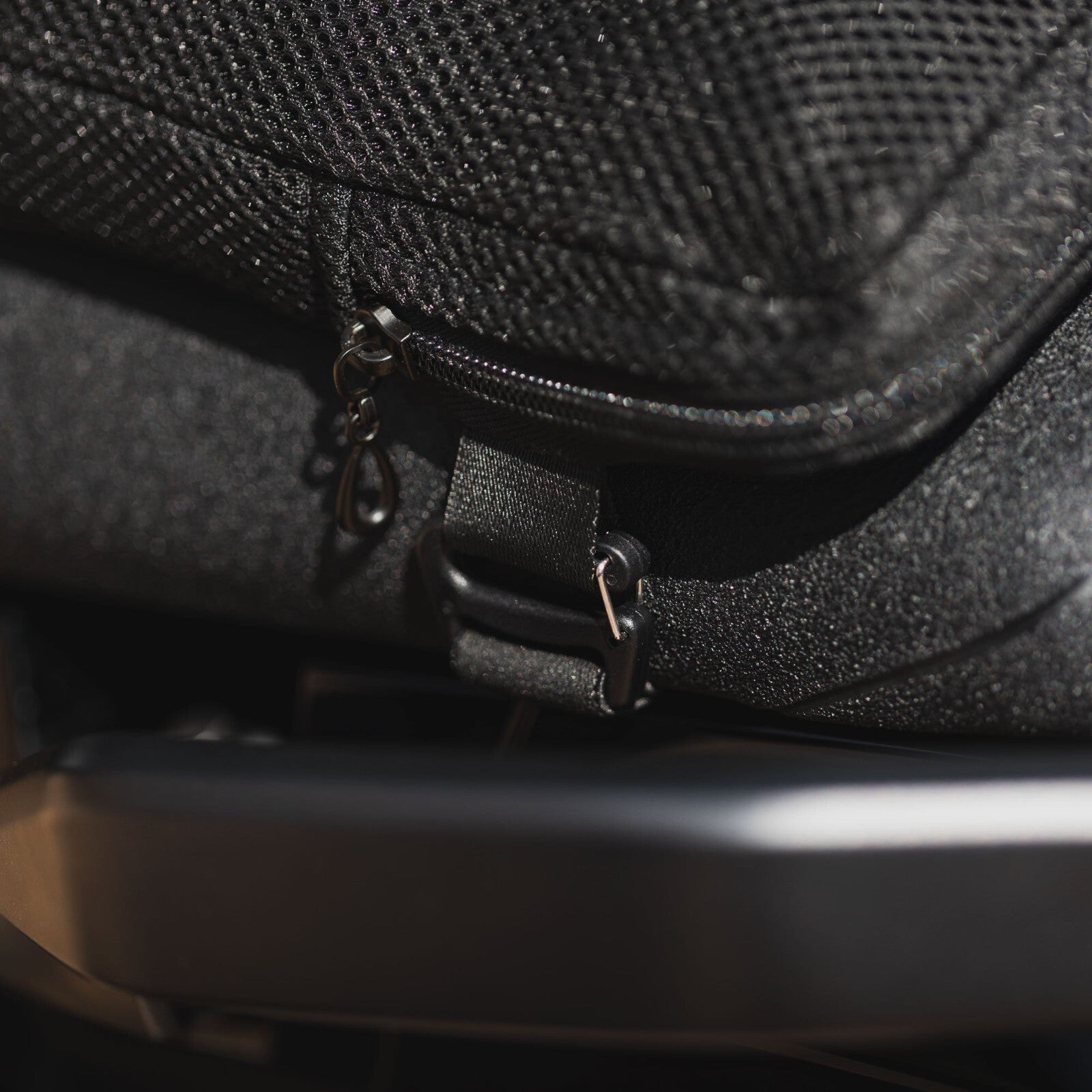 Oxford AIR SEAT Motorcycle Motorbike Air Pocket Seat Cushion Pillion & Enduro