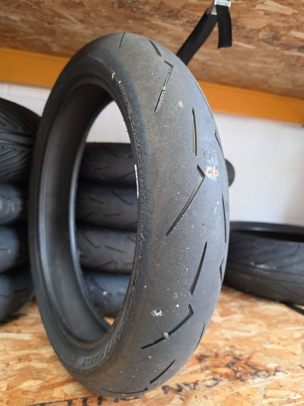 Pirelli Diablo Supercorsa SC1 V4 120/70-17 part worn front BSB scrub tyre