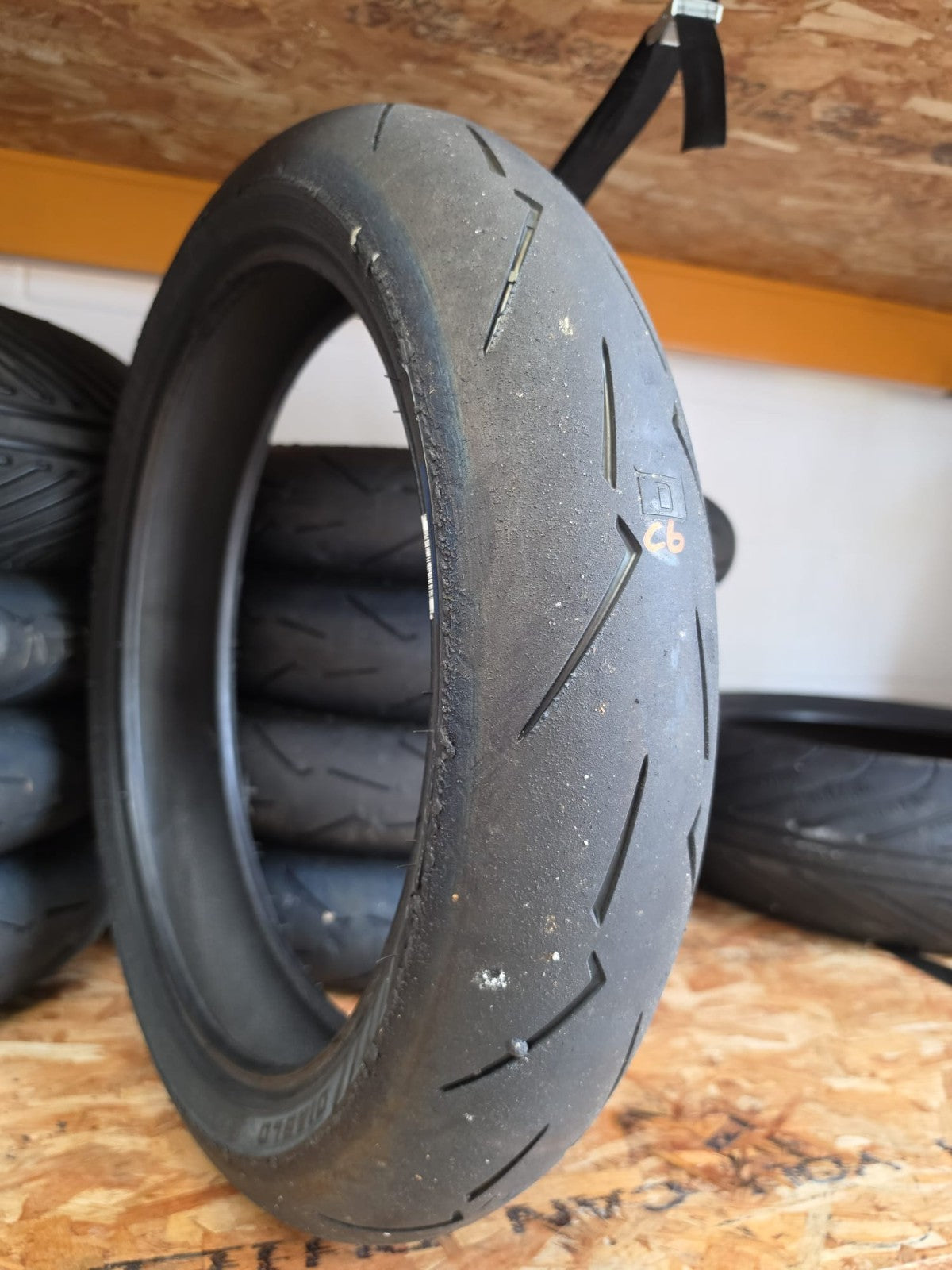 Pirelli Diablo Supercorsa SC1 V4 120/70-17 part worn front BSB scrub tyre