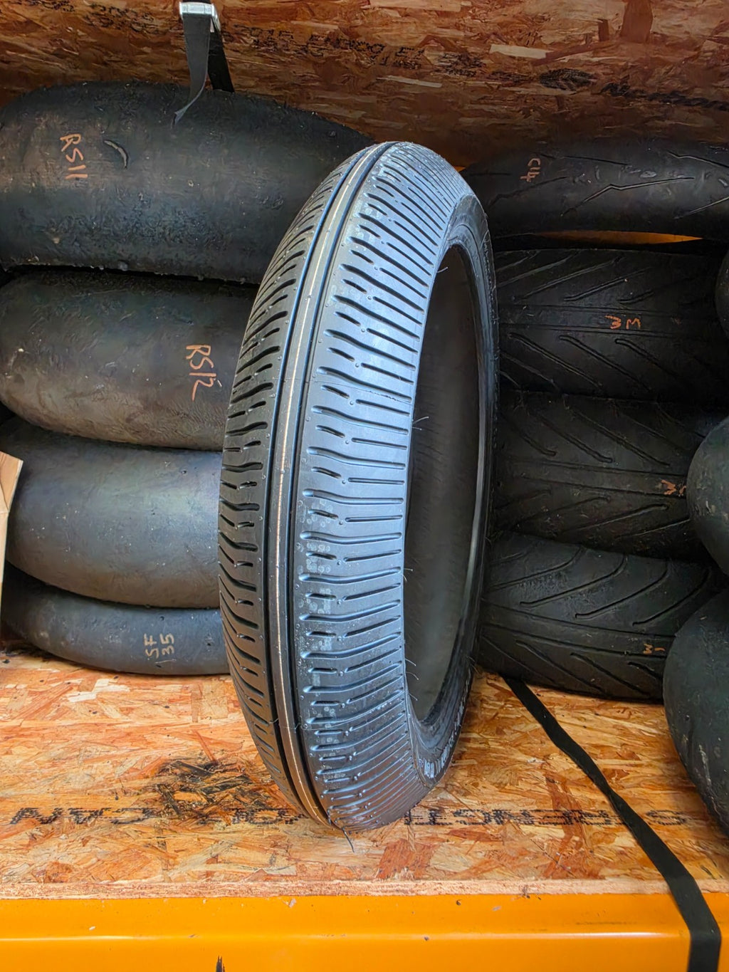 Bridgestone Motorcycle Wet Tyres 120/70 17 + 190/55 17 New Unused Race Wet Set