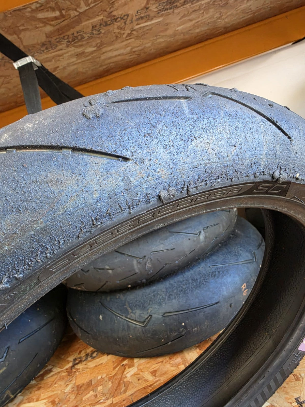 Pirelli Diablo Supercorsa SC1 V4 120/70-17 part worn front BSB scrub tyre