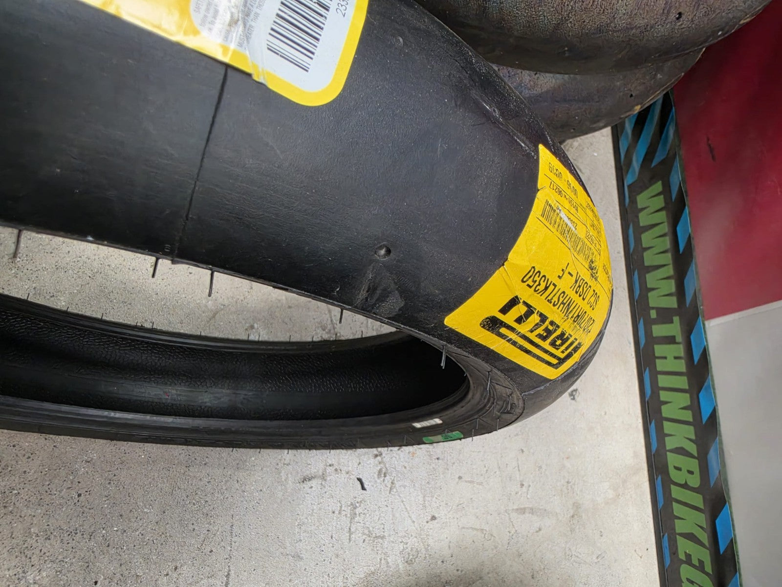 BRAND NEW Diablo SUperbike SC2 slick tyre