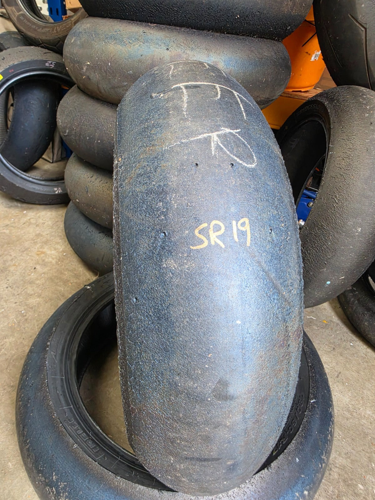 Pirelli Diablo Superbike SC0 190/60-17 Used BSB Scrub Motorcycle Tyre - SR19