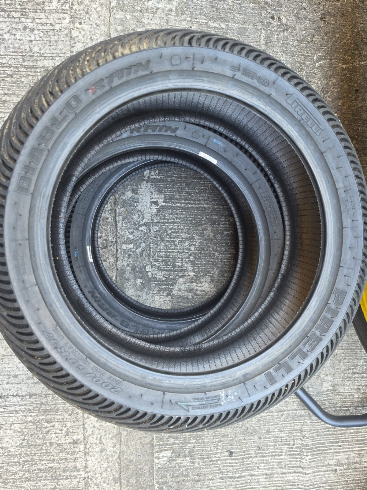 Pirelli Diablo Rain Rear SCR1 Part worn scub motorcycle tyre