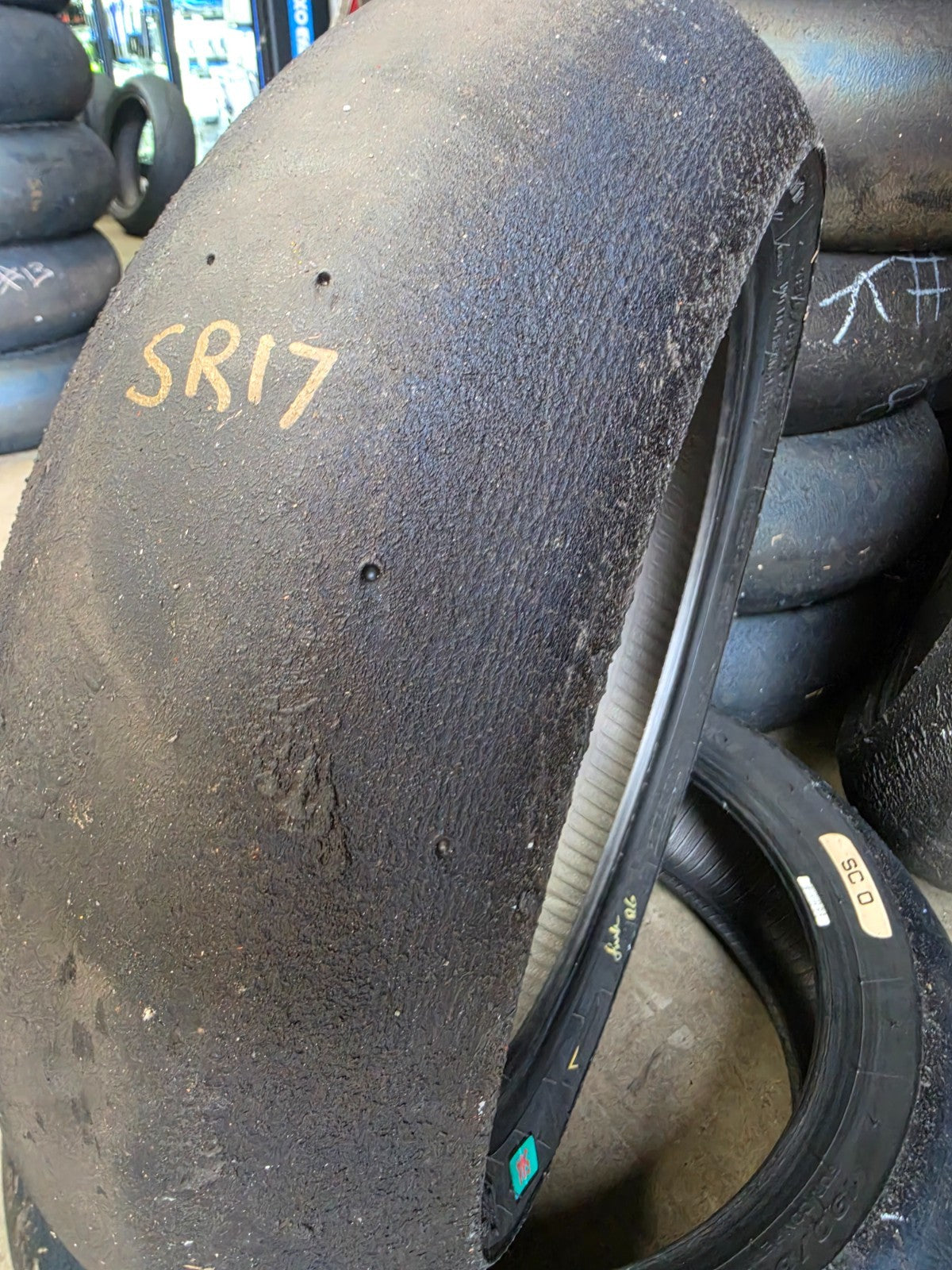 Pirelli Diablo Superbike SC0 190/60-17 Used BSB Scrub Motorcycle Tyre - SR17