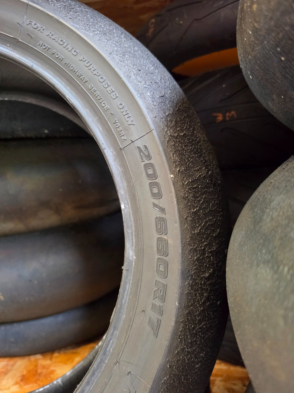 Bridgestone Racing Battlax V02 medium Part worn Rear Racing Slick 200/660- 17