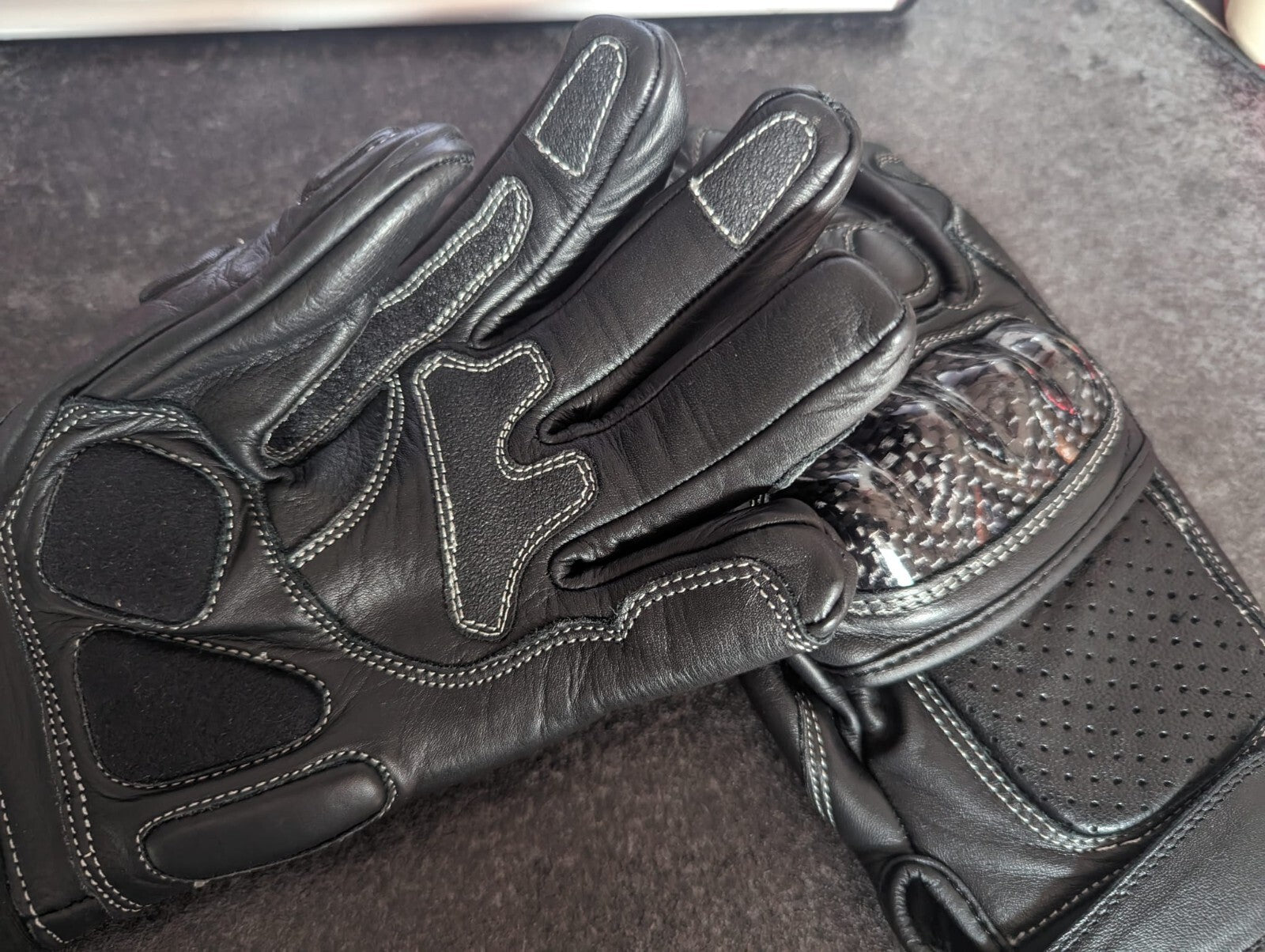 Merlin MLG101 - Black Motorcycle Gloves - Small