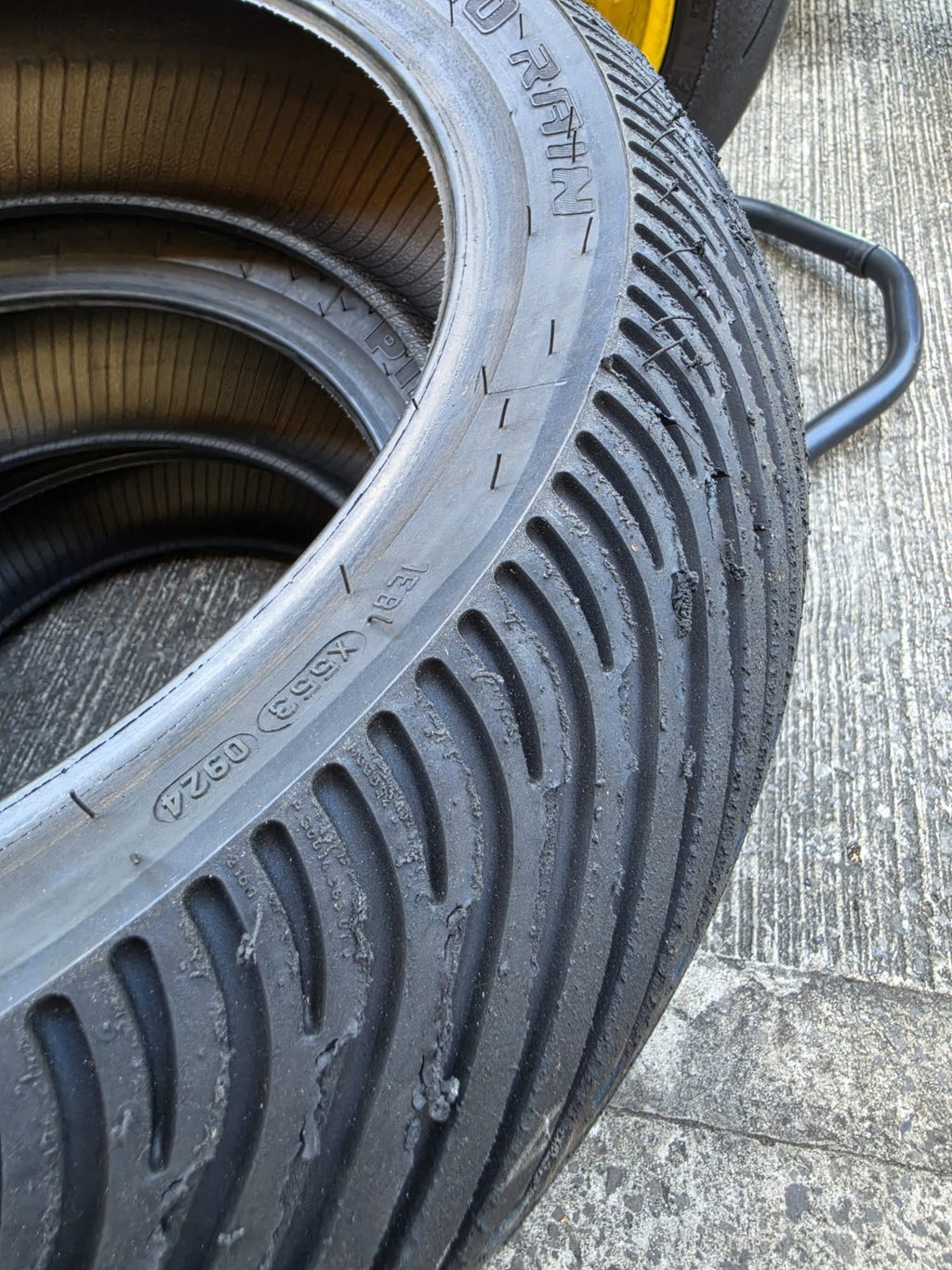 Pirelli Diablo Rain Rear SCR1 Part worn scub motorcycle tyre