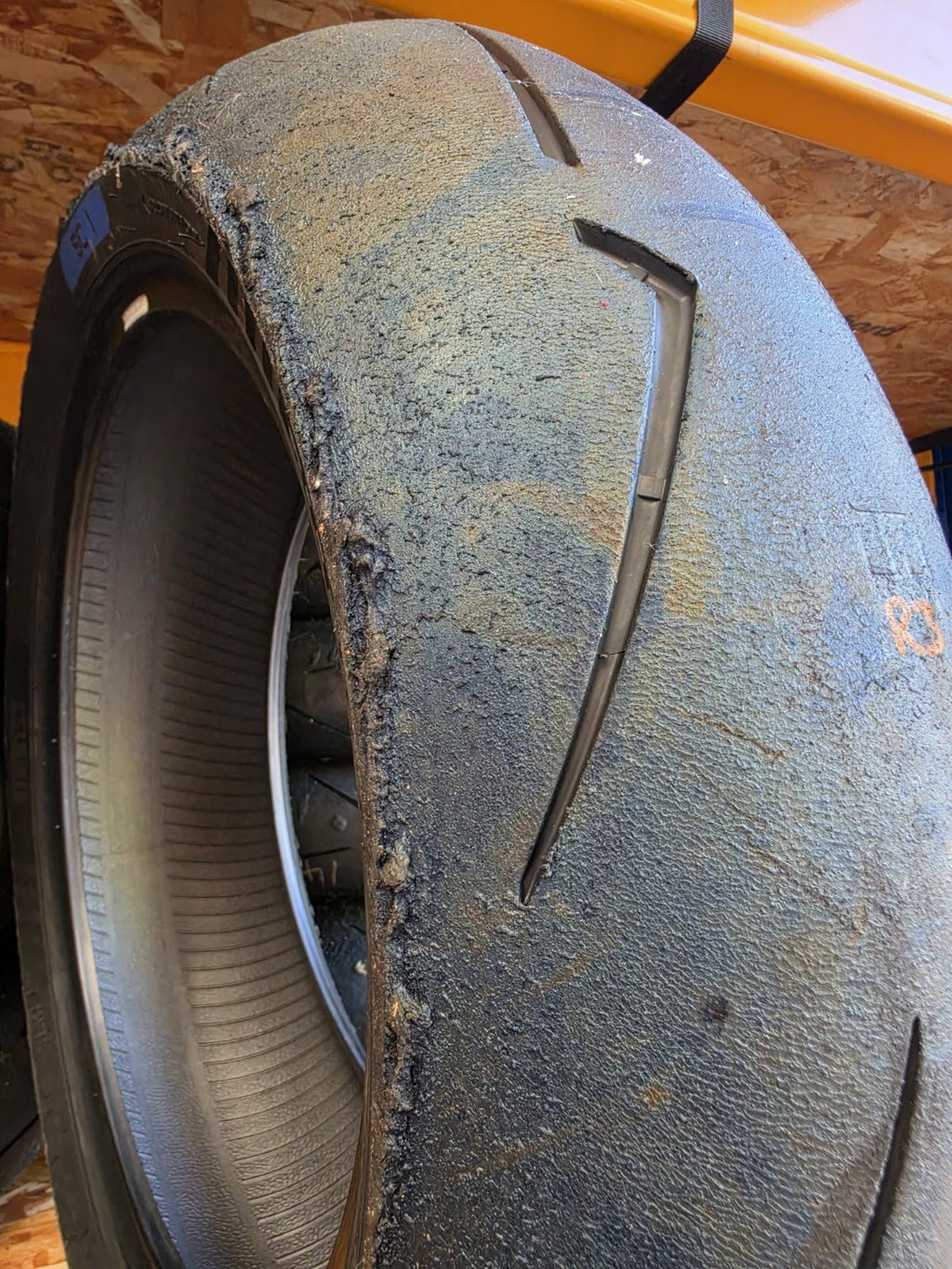 Pirelli Diablo Supercorsa Rear SC1 200/60-17 V4 Part worn scub motorcycle tyre