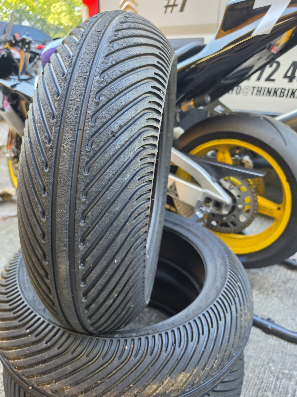 Pirelli Diablo Rain Rear SCR1 Part worn scub motorcycle tyre