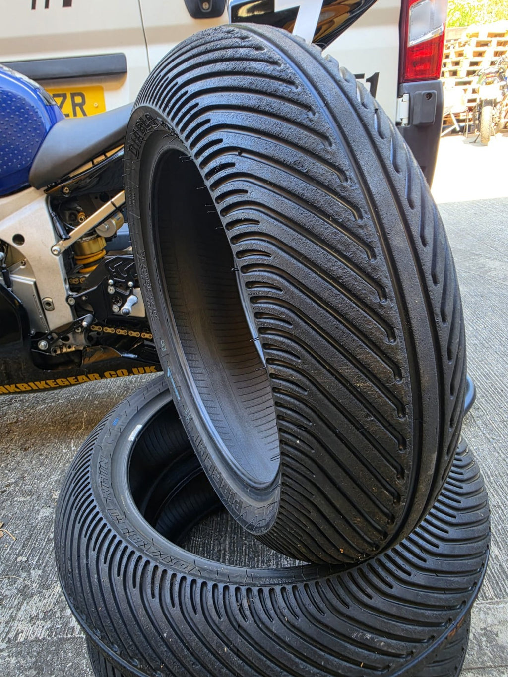 Pirelli Diablo Rain Rear SCR1 Part worn scub motorcycle tyre