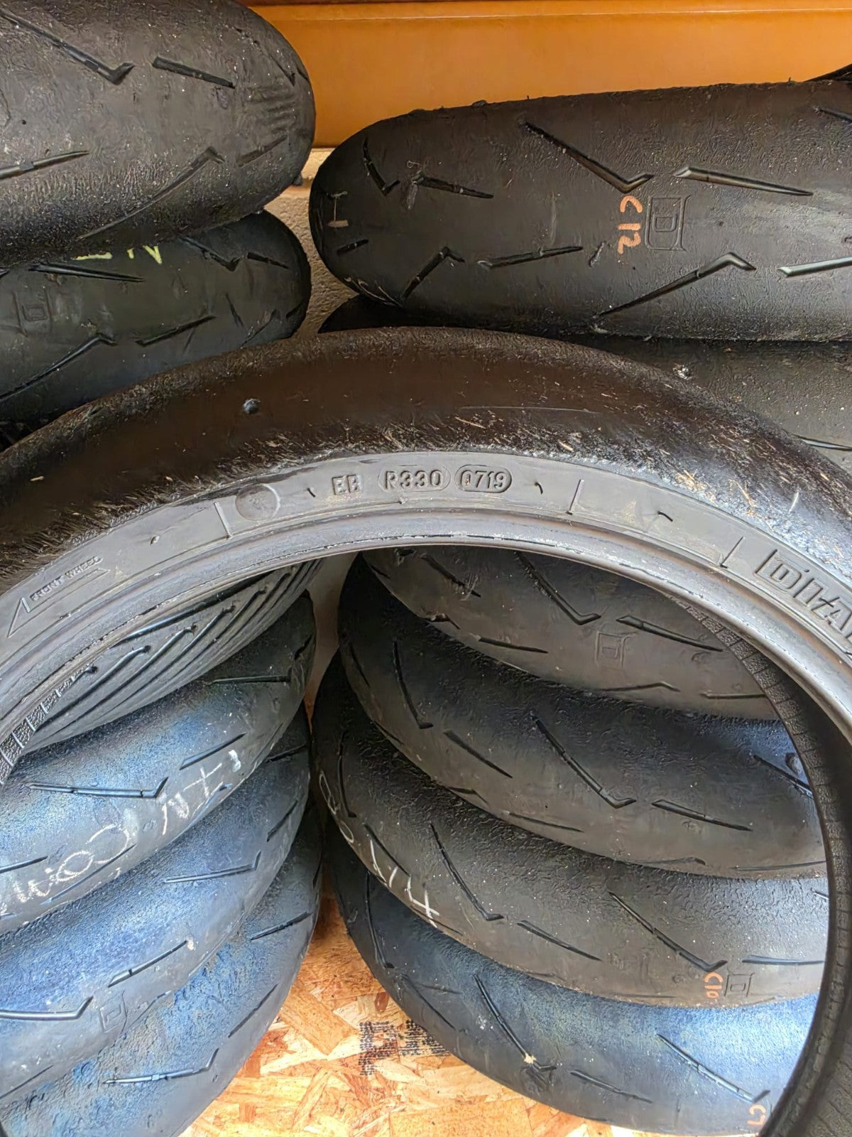 Pirelli Diablo Superbike SC1 120/70-17 Used BSB Scrub Motorcycle Tyre - SF35