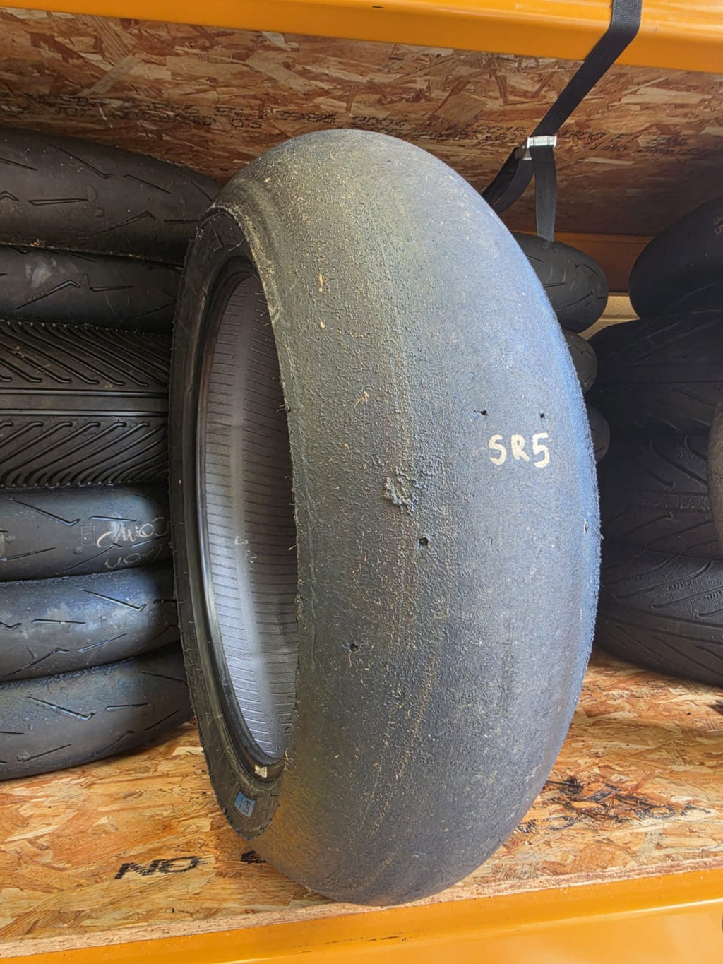 Pirelli Diablo Superbike SC1 200/60-17 Used BSB Scrub Motorcycle Tyre - SR5