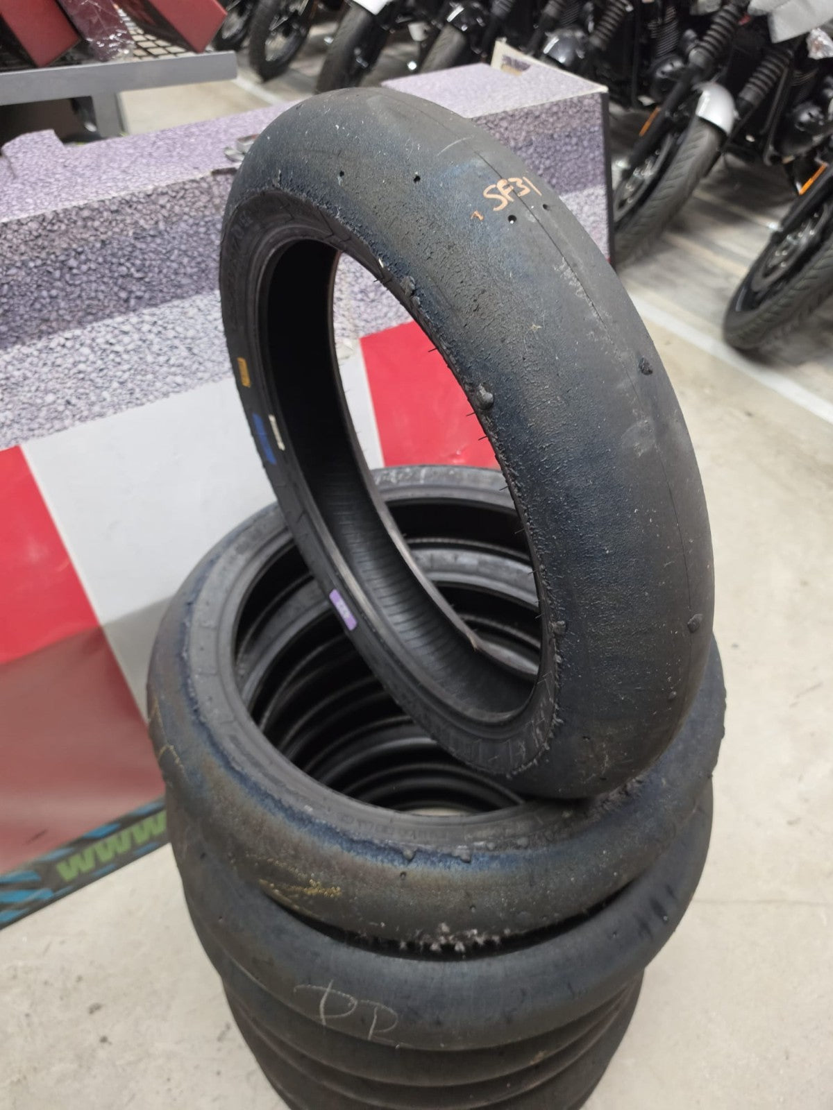 Pirelli Diablo Superbike SC1 125/70-17 Used BSB Scrub Motorcycle Tyre - SF31