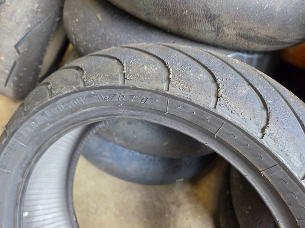 Pirelli Diablo Wet 200/60-17 part worn rear BSB scrub tyre, max feel W12