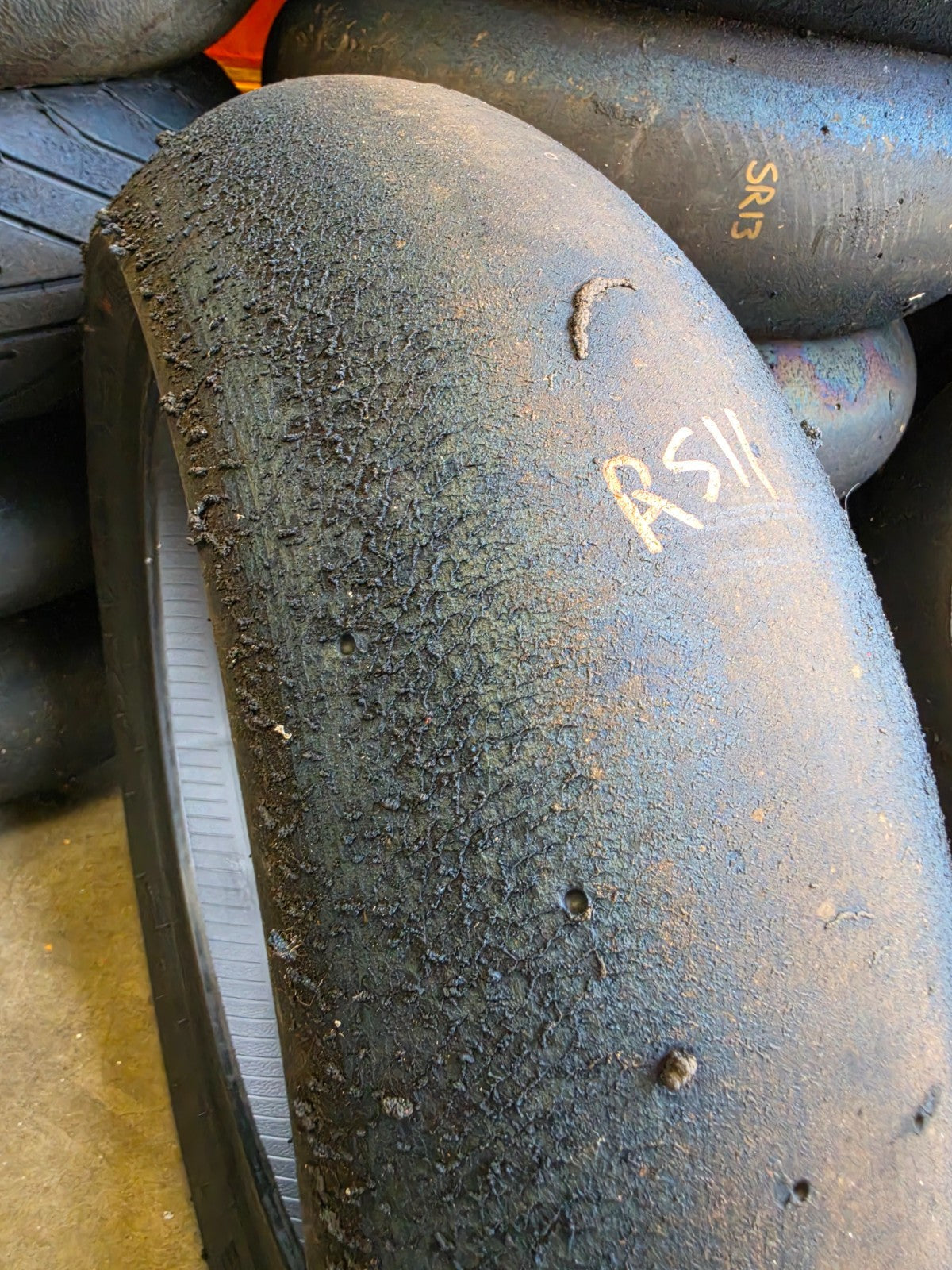 Pirelli Diablo Superbike SC1 190/60-17 Used BSB Scrub Motorcycle Tyre - RS11