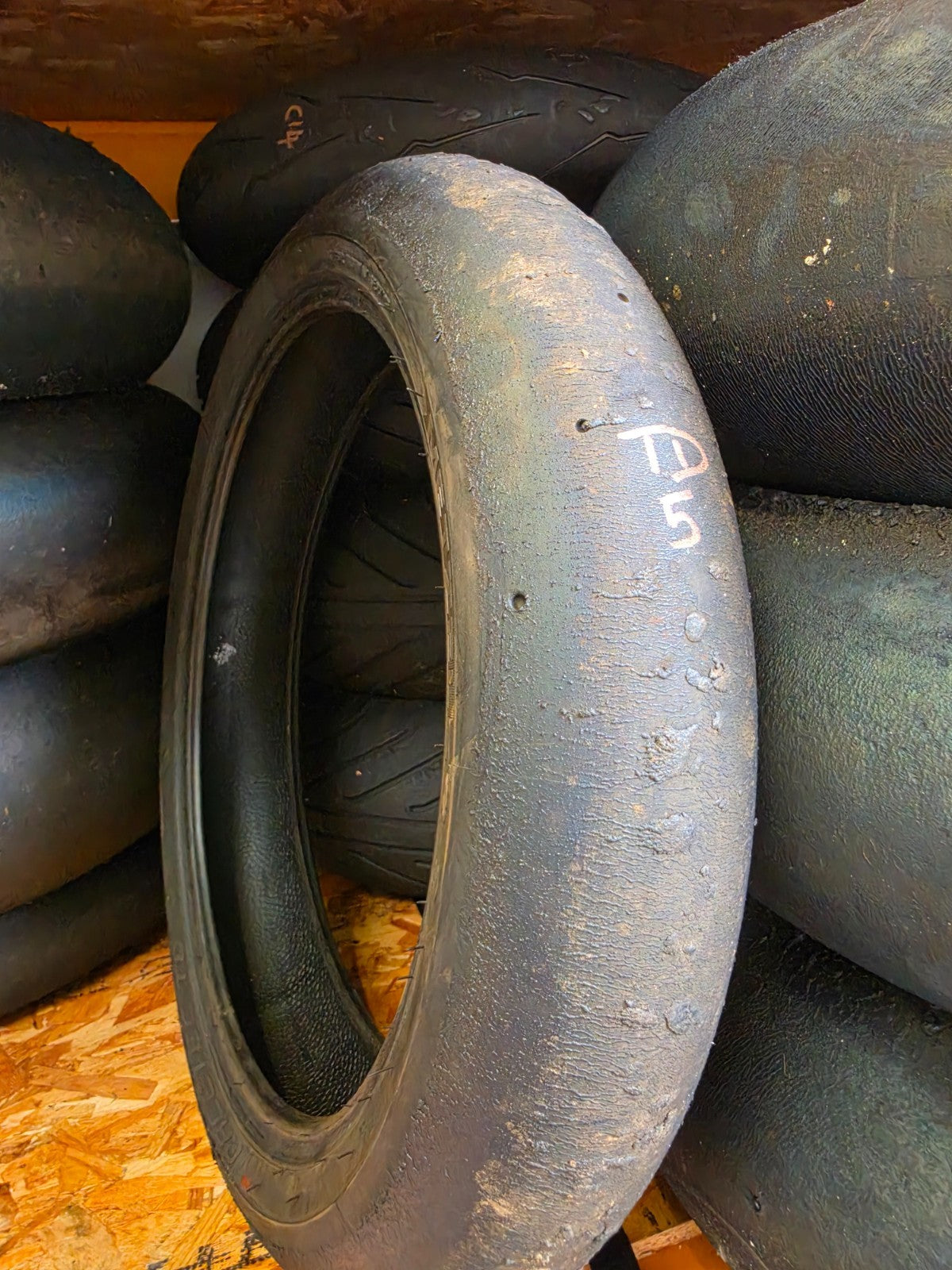 Metzeler Racetec Track Day Slicks 120 70 17 UN USED EDGE GRIP part worn