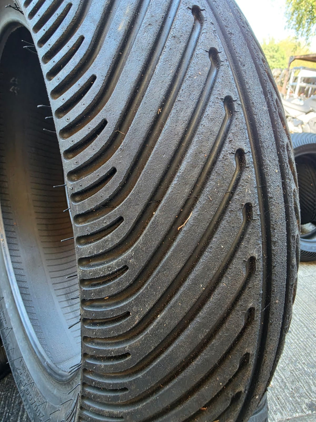 Pirelli Diablo Rain Rear SCR1 Part worn scub motorcycle tyre
