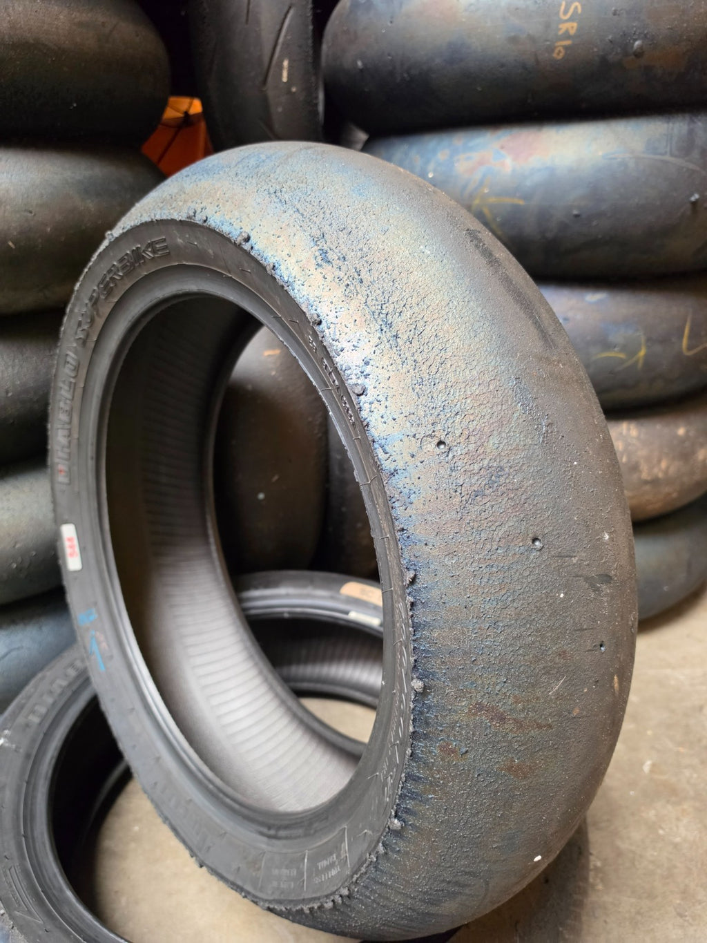 Pirelli Diablo Superbike SC0 190/60-17 Used BSB Scrub Motorcycle Tyre - SR7