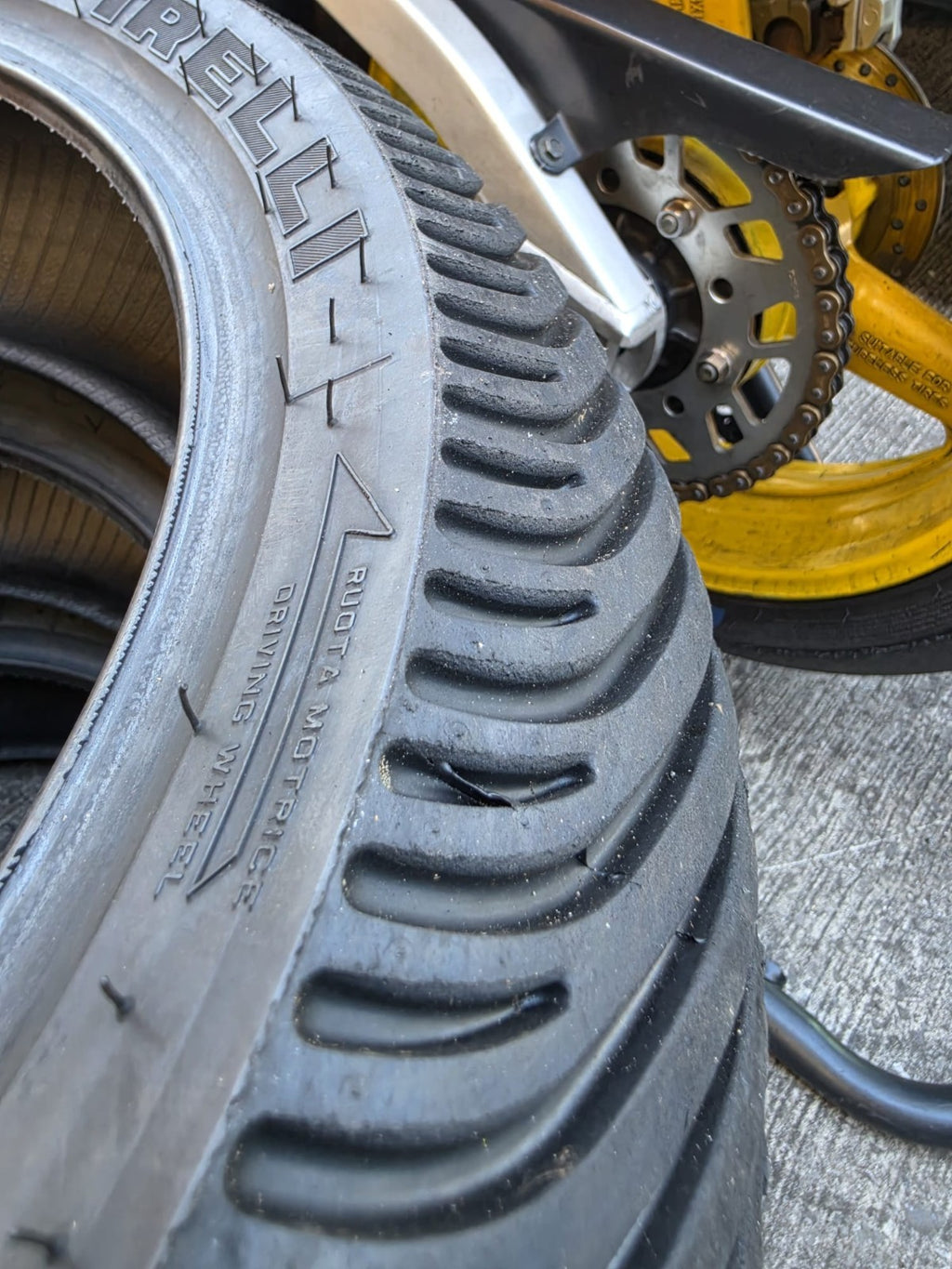 Pirelli Diablo Rain Rear SCR1 Part worn scub motorcycle tyre