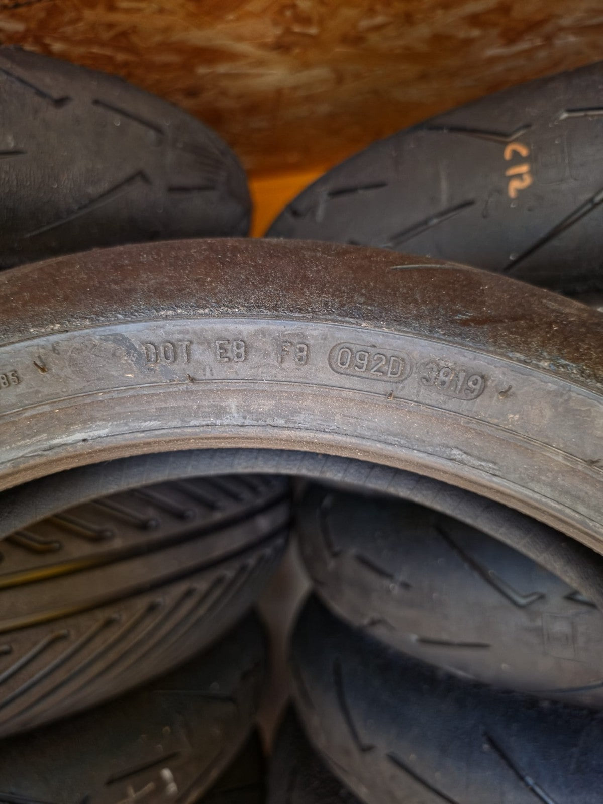 Pirelli Diablo Supercorsa SC2 V3 120/70-17 part worn front BSB scrub tyre