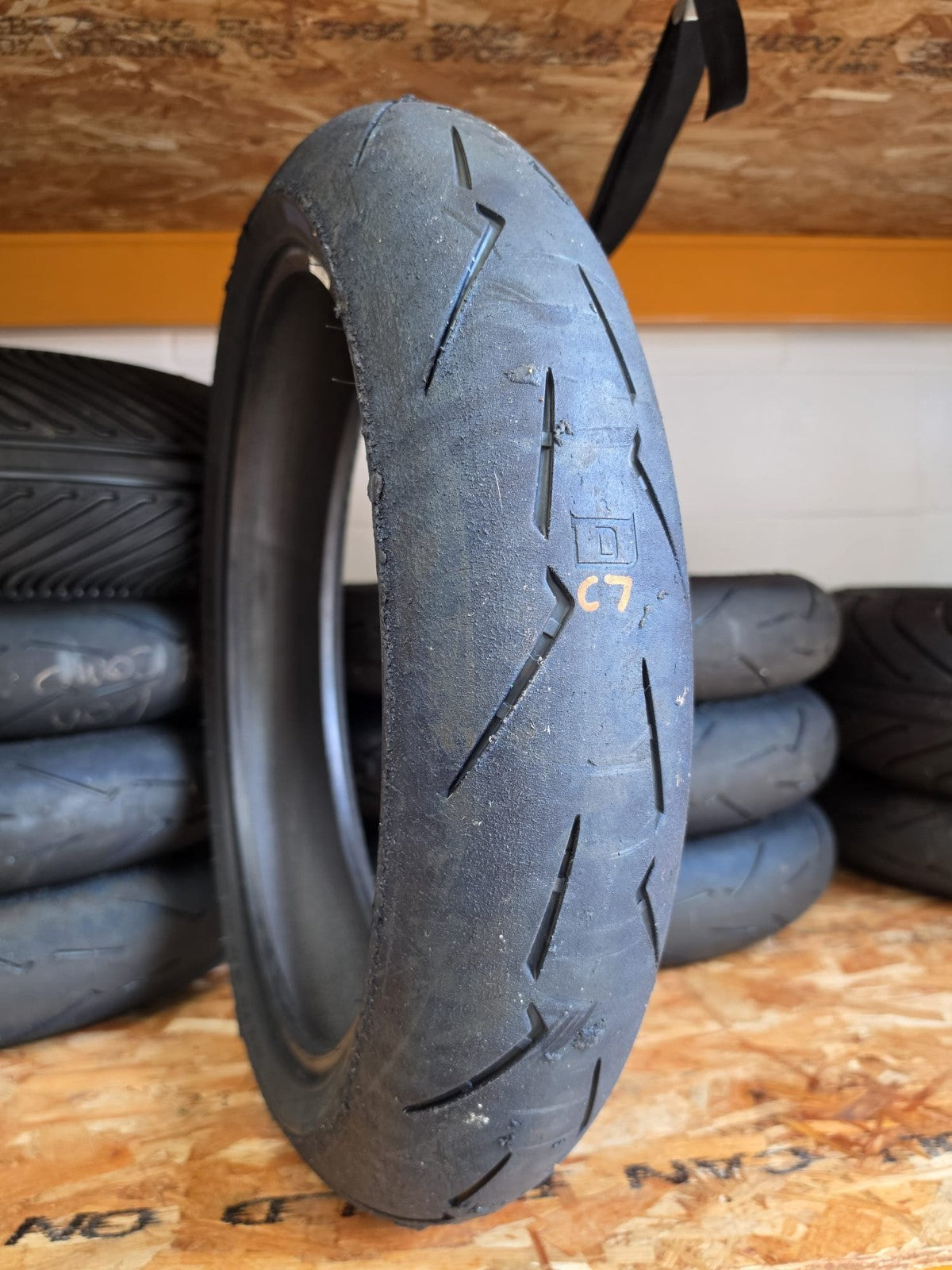 Pirelli Diablo Supercorsa SC1 V4 120/70-17 part worn front BSB scrub tyre