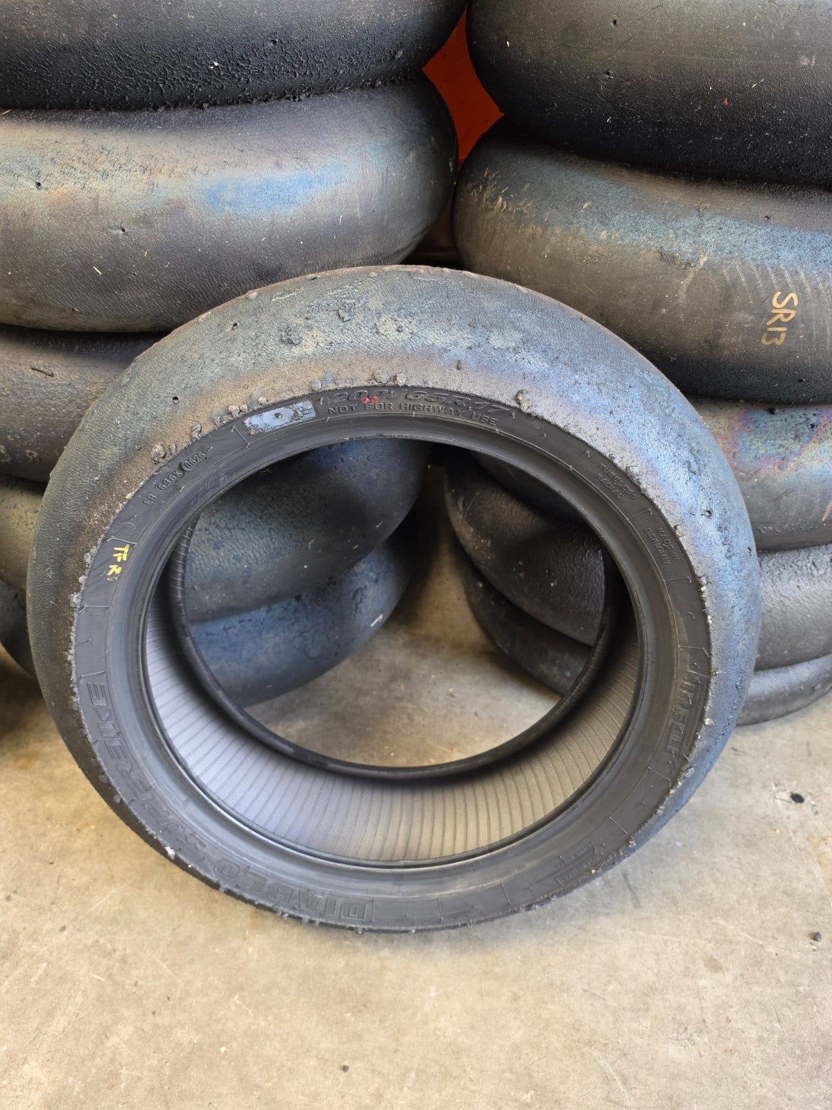 Pirelli Diablo Superbike SC1 200/60-17 Used BSB Scrub Motorcycle Tyre - RS3