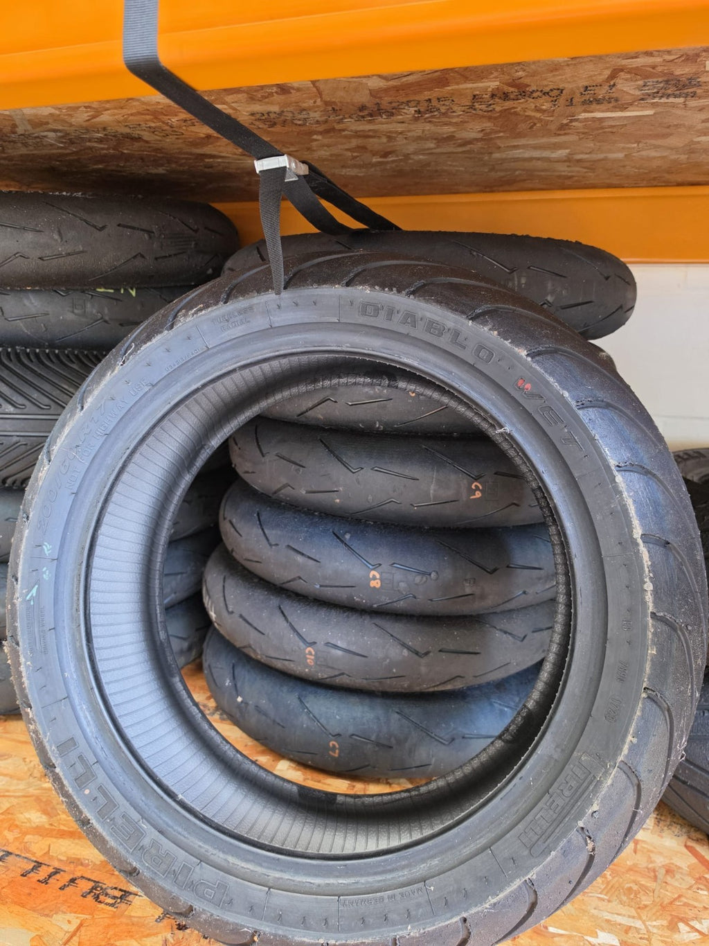 Pirelli Diablo Wet 200/60-17 part worn front BSB scrub tyre 2023