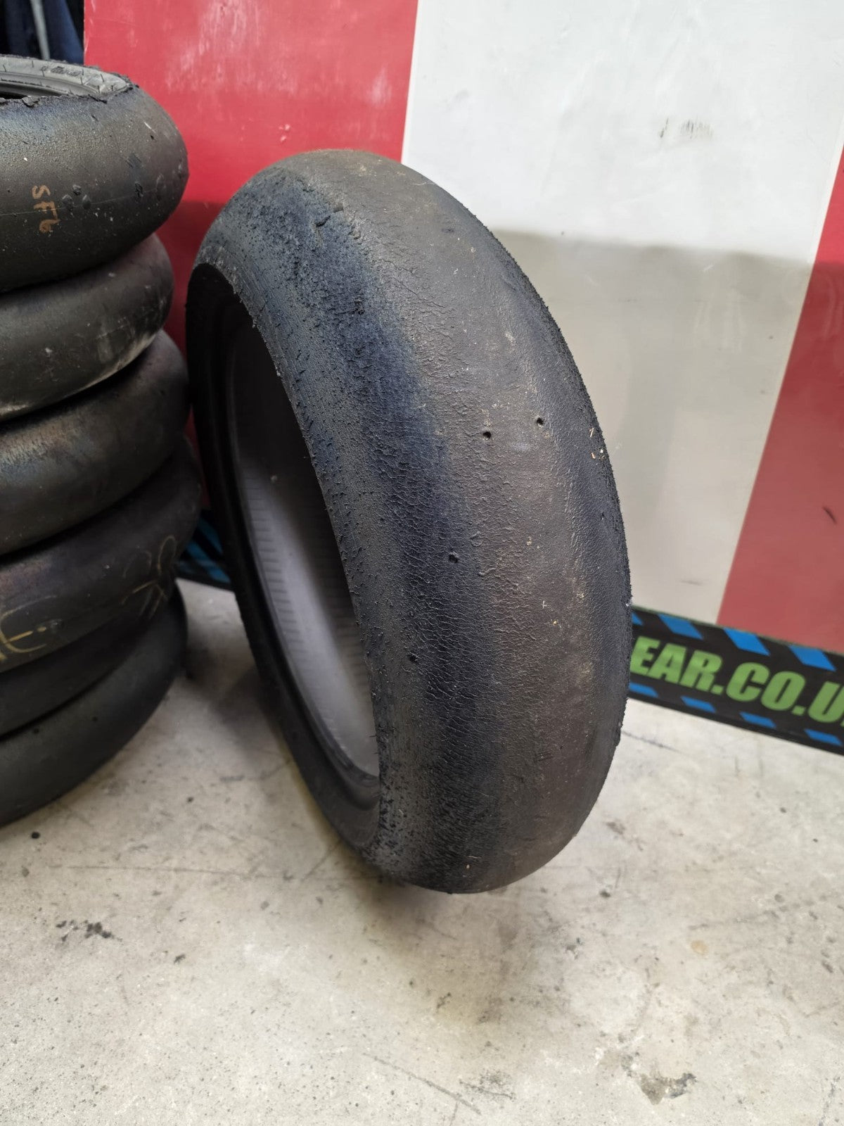 Pirelli Diablo Superbike SC2 120/70-17 Used BSB Scrub Motorcycle Tyre - SR2