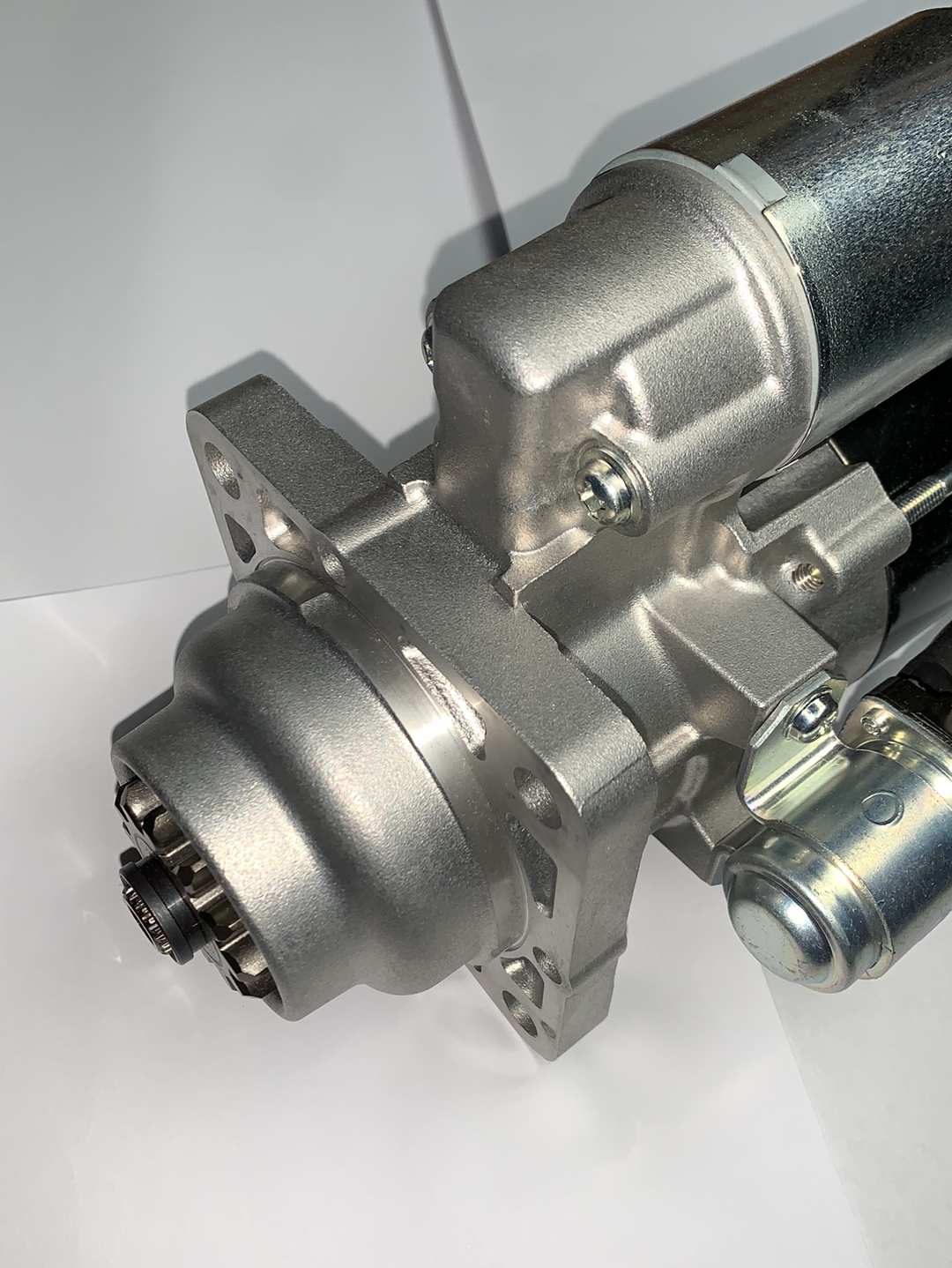 New Genuine Mitsubishi Starter Motor (24V) Manufactured by Cummins OEM 5362464RX