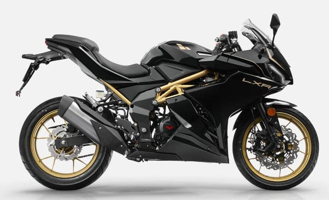 Lexmoto LXR 125 - Black Red/Gold